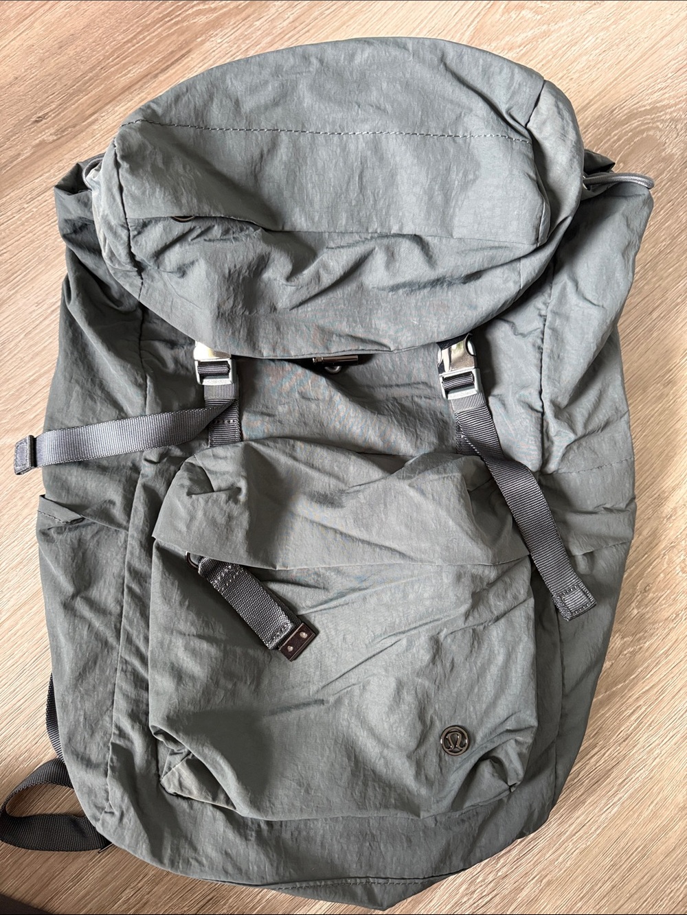 lululemon athletica Men's Olive Gray Roll-Top Backpack
